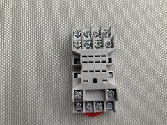 SQUARE D 8501NR45 SERIES B RELAY SOCKET 10 AMP 300V LOT OF 2