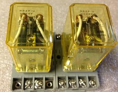 IDEC Relay RR2P-U, DC24V with Base SR2P-06, Lot Of 5, #1326T