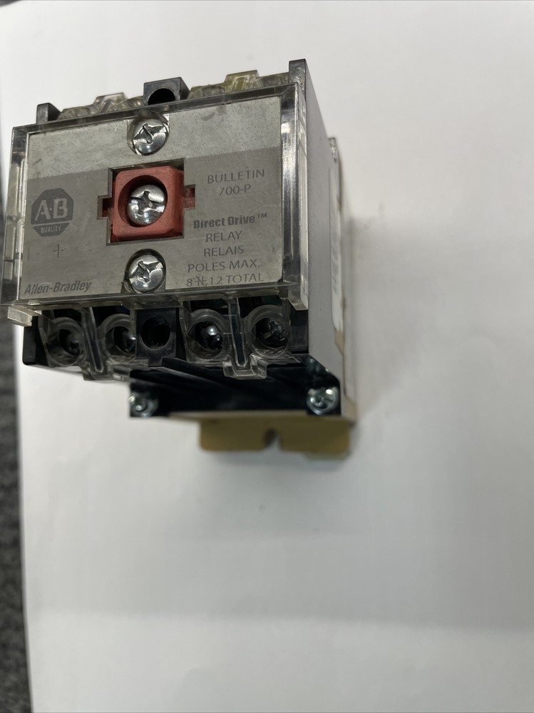 Allen Bradley 700-PT 700-P400A1 Series D AC Relay Type PT 120v coil