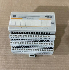 ALLEN-BRADLEY 1794-0WB FLEX 1/0 RELAY OUTPUT