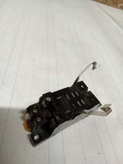 OMRON RELAY BASE + 2-M4X12