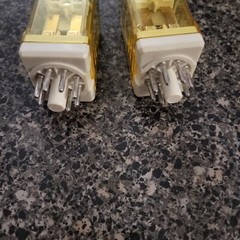 Lot of 14: IDEC Mixed LOT Relays RY2S RH2B RR2BA RH4B RR2P