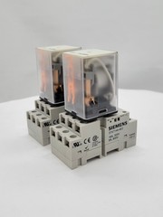 2PC 3XT7112-1DC03C Relay w Socket Base 10A 277V 8Pin 24V Coil 3TX7144-4E2