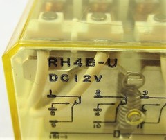 IDEC RH4B-U 12VDC General Use Relay New