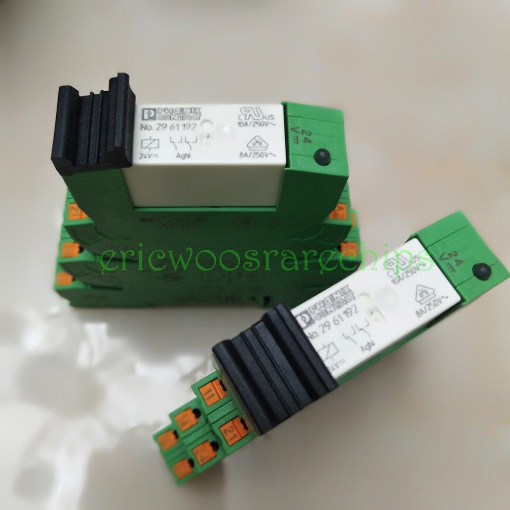 No.2961192 Power Relay 10A 250VAC 8 Pins w/PLC-BSC-24UC/21-21 Socket x 1 set