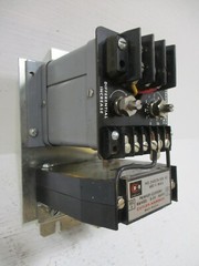 Cutler Hammer D60LA Adjustable Current Relay D60LT4 Current Transformer 6-54A A