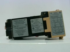 Allen Bradley 700-PT /B Time Delay Unit w/ 700-PT400A1 /B Control Relay 120VAC R