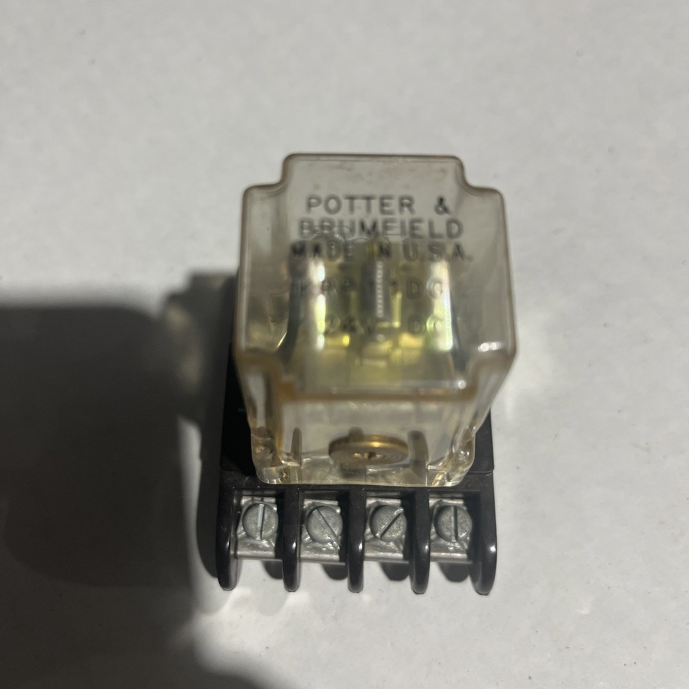 AMF POTTER & BRUMFIELD KRP11DG RELAY 24VDC 8 PIN WITH ACI 115903 SOCKET BASE