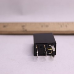 Micro ISO Automotive Relay 4 Pin 12VDC 35Amps 871E-1A-D-R1