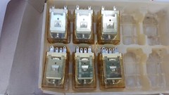 IDEC Izumi RY4S-U Miniature Blade Relay 14-pin 29421 32VAC 3A Box of 6 – Unused