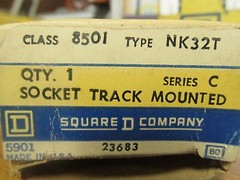 * SQUARE D CLASS 8501 TYPE NK32T SERIES C SOCKET TRACK MOUNTED …… VM-8