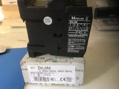 DIL0M. 220/240V 50/60HZ MOELLER CONTACTOR NEW