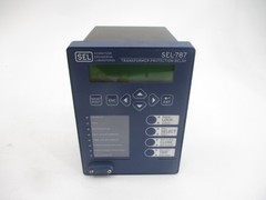 SEL 0787EX1ACACA75850830 SEL-787 F/W 787R210-V4 110-240V 5A NSMP