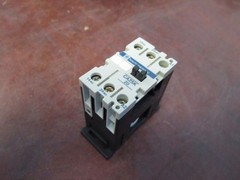 Telemecanique Control Relay CA25K20 500V 10A 24V Coil Used