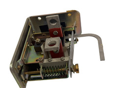 NEW GENERAL ELECTRIC AB24B MANUAL RESET RELAY MANUAL CONTROL