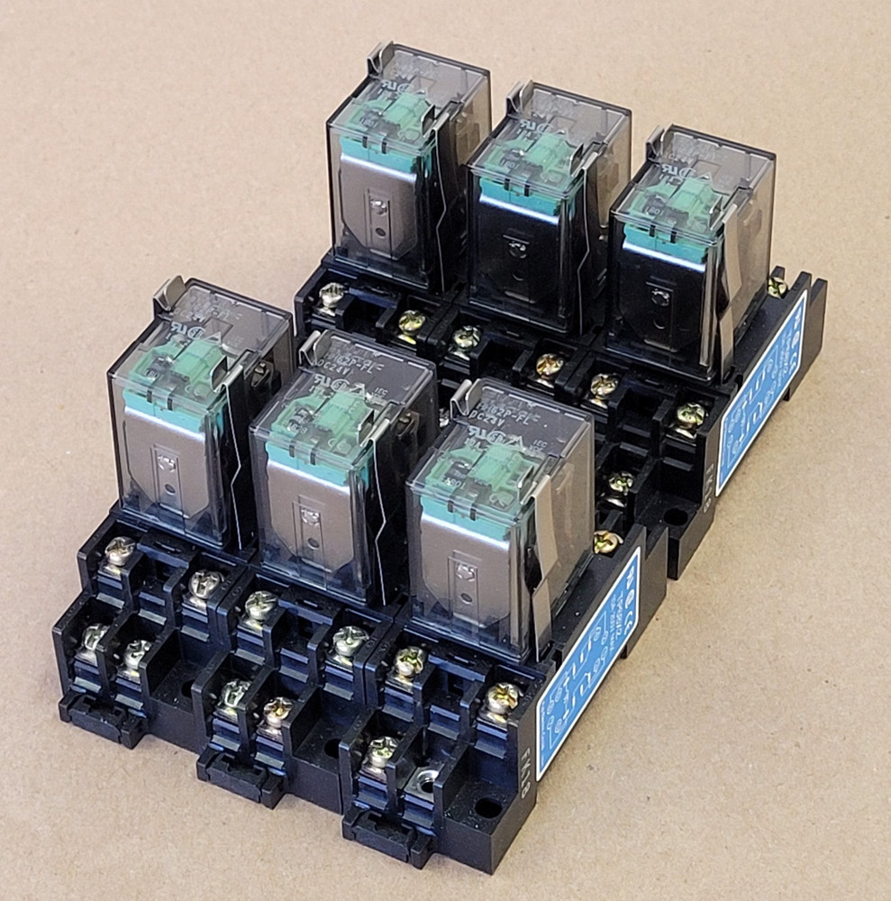 FUJI ELECTRIC HH62P-FL RELAY WITH SOCKET TP68X2, LOT OF 6 | ITEM A