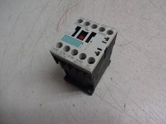 Siemens 3rh1122-1ad00 Contactor Relay