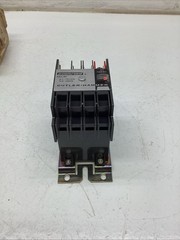 Cutler Hammer Type R “POWEREED” Relay D40RB COIL 120V NIB