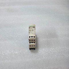 TELEMECANIQUE RM4UB35 PHASE MONITORING RELAY 160–300V 3-PHASE CONTROL RELAY