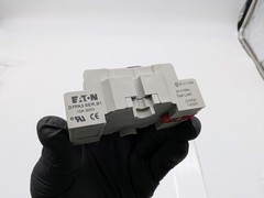 Eaton D7PA3 General Purpose Relay Socket 3 Pole 300V 10A 11 Pins