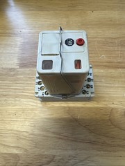 ALLEN BRADLEY 700-HA33A1 SER D RELAY 120VAC 11 PIN WITH 700-HN101 SOCKET BASE