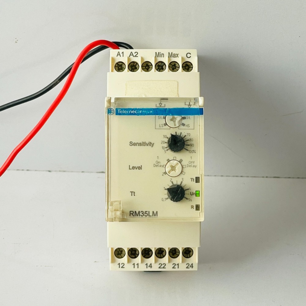 TELEMECANIQUE RM35LM33MW CONTROL RELAY 24-240V AC/DC FREE FAST SHIPPING