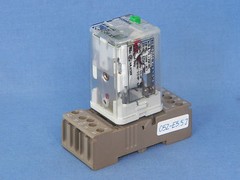 Kuhnke UT3XC-24VDC N with Kuhnke Z345 base