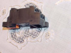 Mxuteuk PTF08A-E Relay Mounting Socket Base, 8 Pin, 12A, 250Vac, Used!