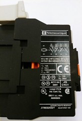 TELEMECANIQUE CA2DN22 22E F7 (110v Coil) 10A Control Relay