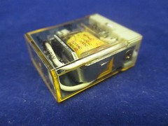 Idec RH1B-U Relay 120V