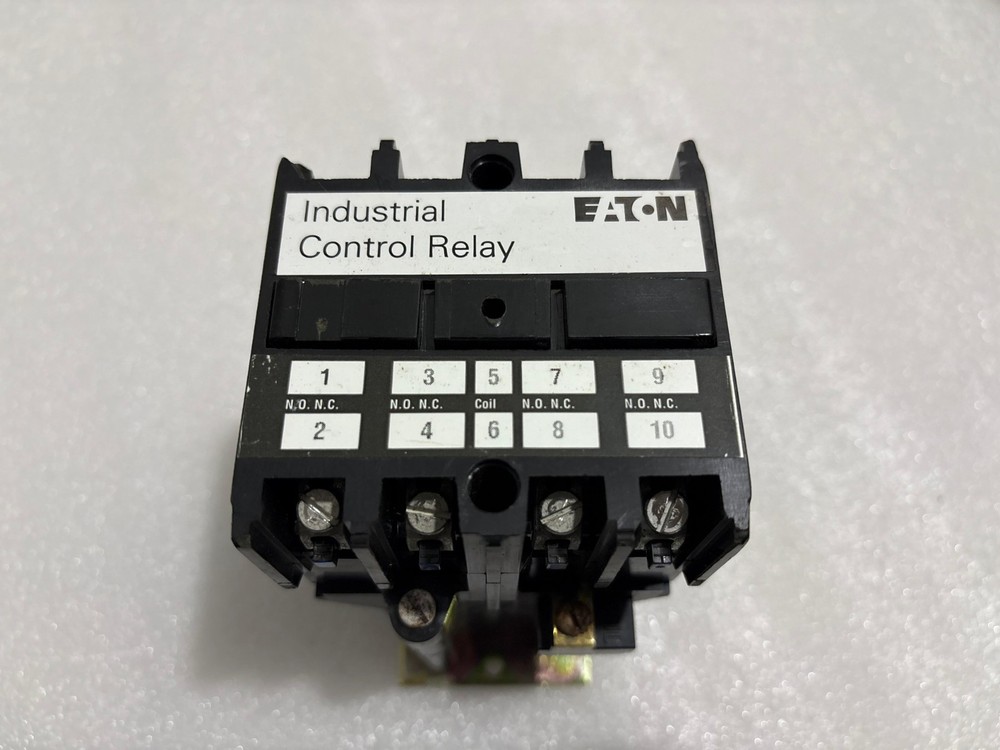 Eaton ARD440SR Industrial Control Relay