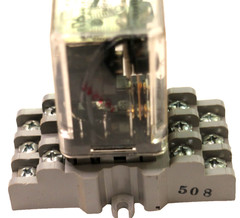 Potter Brumfield KUP-14D15-24 Relay 24 VDC on PB 27E121 Relay Socket