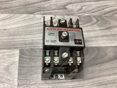CUTLER-HAMMER TYPE M RELAY D26MB #138E138PR6*CO