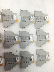 PHOENIX CONTACT RIF-0-BPT/21 RELAY BASE/SOCKET LOT OF 14 PCS FREE SHIPPING