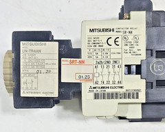 MITSUBISHI ELECTRIC SRT-NN UN-TR4AN ON DELAY CONTACTOR RELAY SR-N4 380-440VAC