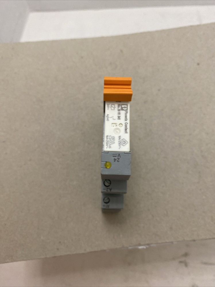 Phoenix Contact Relay & Base, 2961341 PLC-BSC-24DC/1IC/ACT