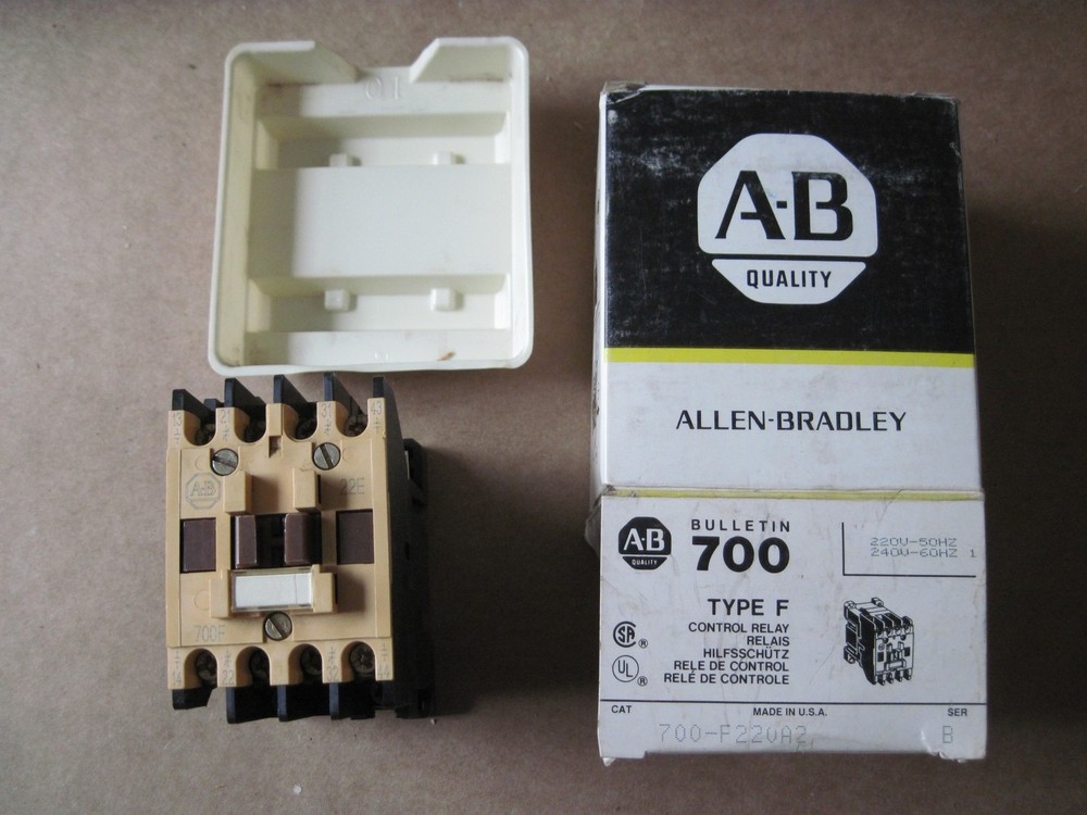 Allen-Bradley 700-F220A2 Type F Control Relay, 220/240V 50/60Hz, NOS
