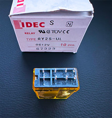 RY2S-ULDC12V IDEC Plug-in Power Relay 12VDC DPDT 3A W/ LED Indicator