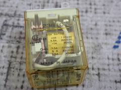 IDEC RH2B-U Relay DC 24V Lot of 2