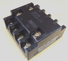 OMRON RELAY SOCKET P3GA-11 11PIN FREE HANGING FOR PANEL MOUNT TIMERS 6A 250VAC