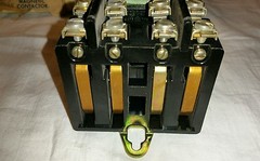 GE MAGNETIC CONTACTOR CR2810A