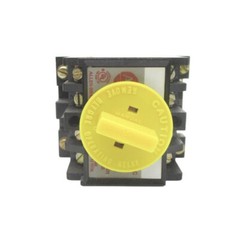 ALLEN BRADLEY 700DC-PK400Z24 SER. A 24VDC (AS PICTURED) NSNP
