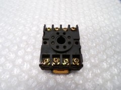 YOUNG ELECTRONICS NDS-8 RELAY BASE UNMP
