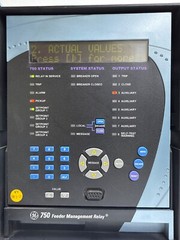 GE SR 750 MULTILIN FEEDER MANAGEMENT RELAY. 750-P5-G5-S5-LO-A20-G-E-H