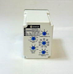 Eaton D65VMLP480-B3 3-Phase Voltage/Phase Monitoring Relay 190-500 VAC Input