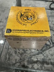 DIVERSIFIED ELECTRONICS AC-300-440B COMPRESSER PROTECTOR 430/480V 3 PHASE