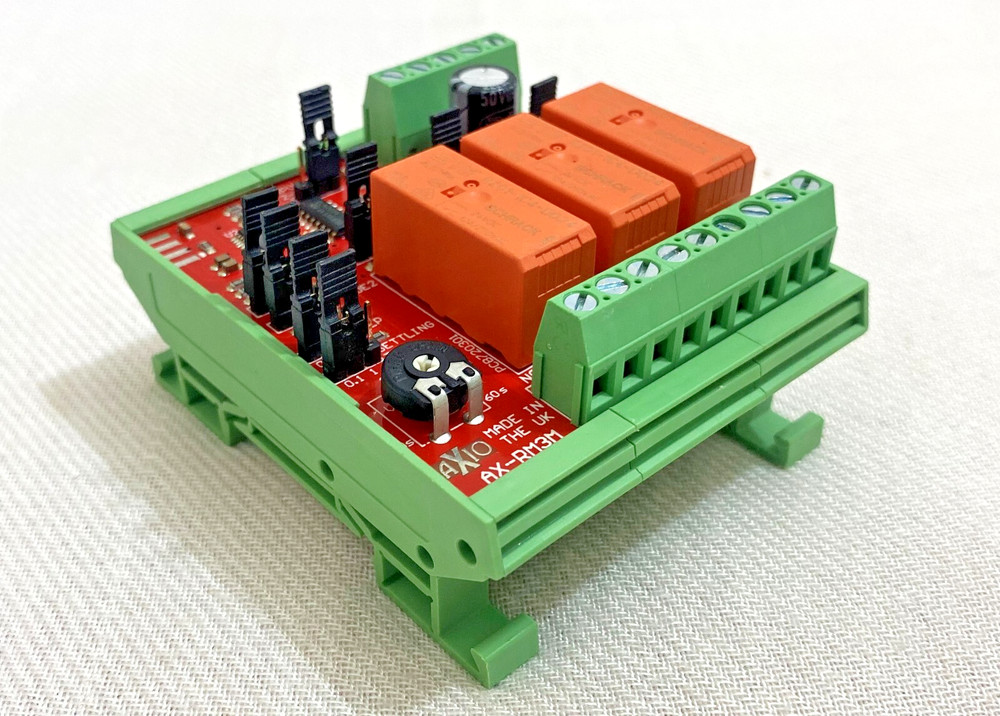 AX-RM3M – Axio Three-Stage Multi-Mode Relay Module.