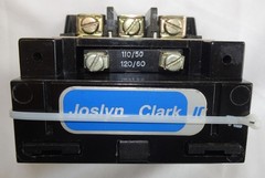 JOSLYN CLARK 7001-7140-11 40A DC CONTACTOR 2 N/O + 1 N/C 120VAC COIL (084)