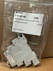 Allen Bradley CAT 700-TBR24 SER A Relay w/ CAT700-HLT 1Z Socket (NEW)