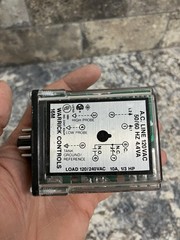 Warrick Controls 16M Relay SPDT 120/240VAC 10A Plug-In w/ Indicator Light